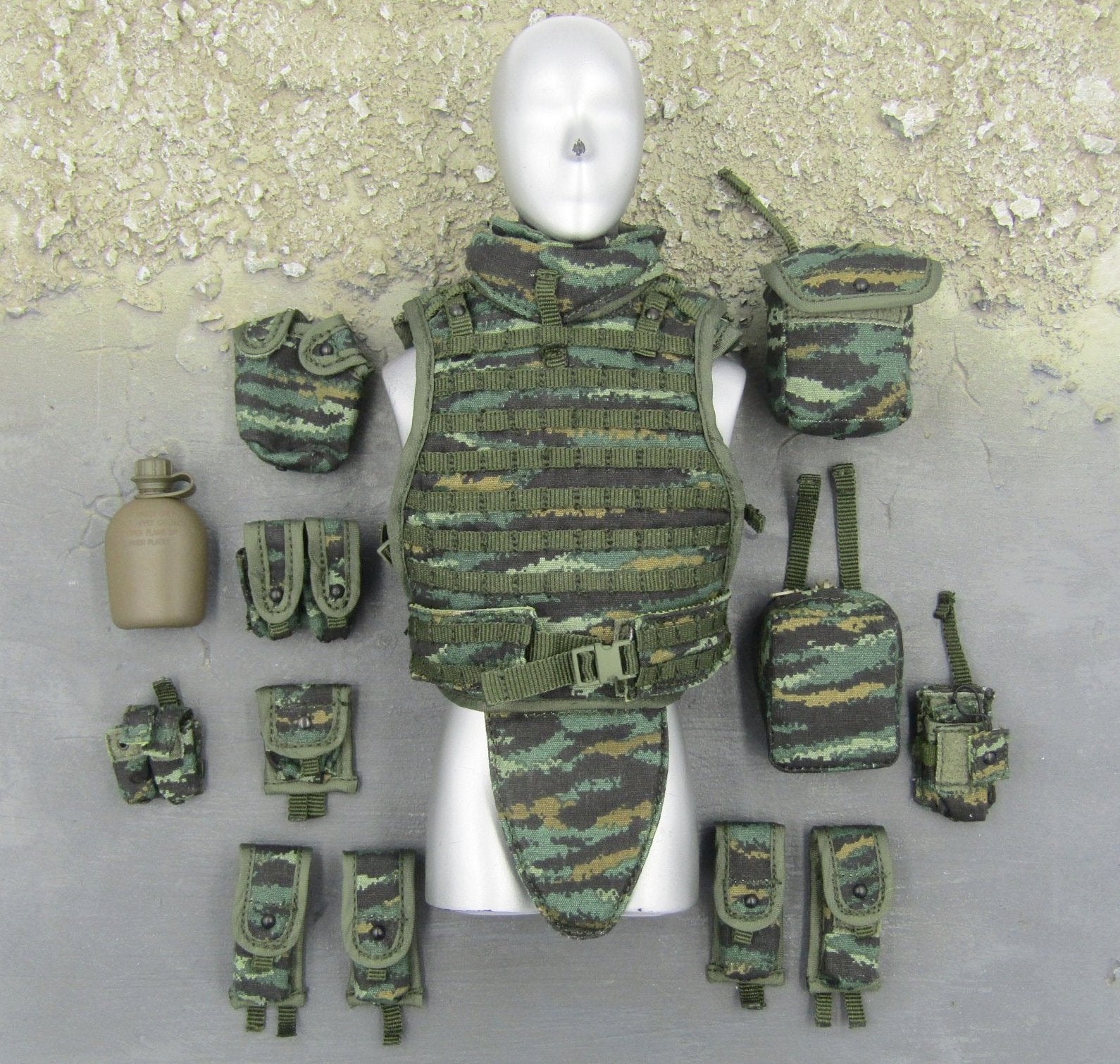 Chinese 2025 chest rig