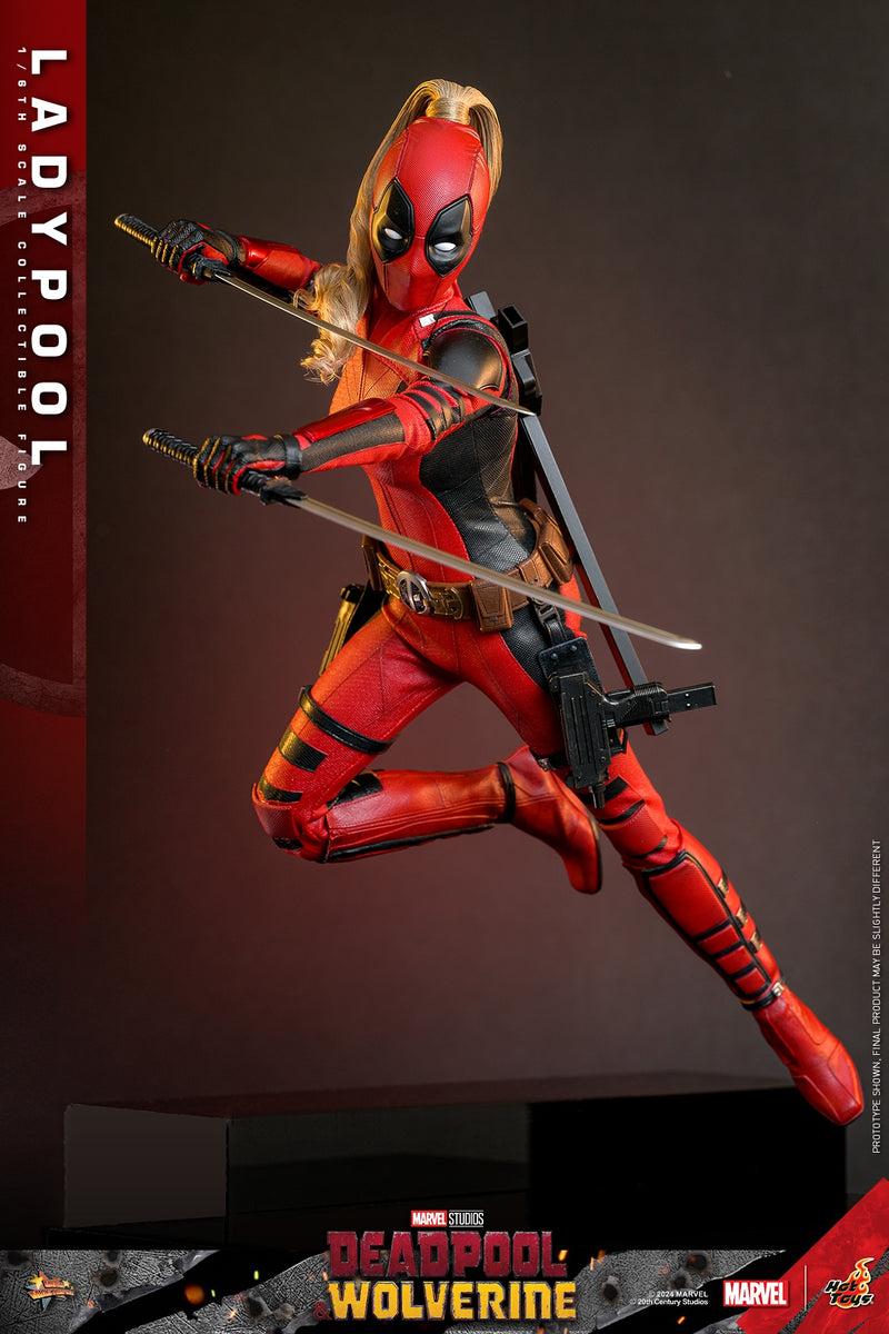 Load image into Gallery viewer, Lady Deadpool - Red &amp; Black Female Gloved Hands (Type 1)
