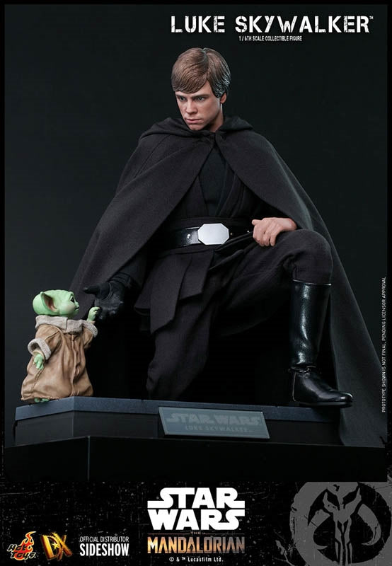 Load image into Gallery viewer, Star Wars: The Mandalorian - Luke Skywalker Deluxe  - MINT IN BOX
