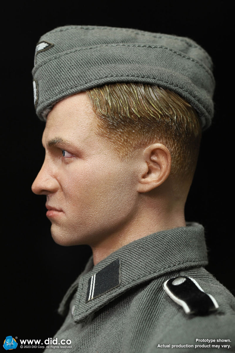 Load image into Gallery viewer, WWII - German 12th SS Panzer Division MG42 Gunner Otto - MINT IN BOX
