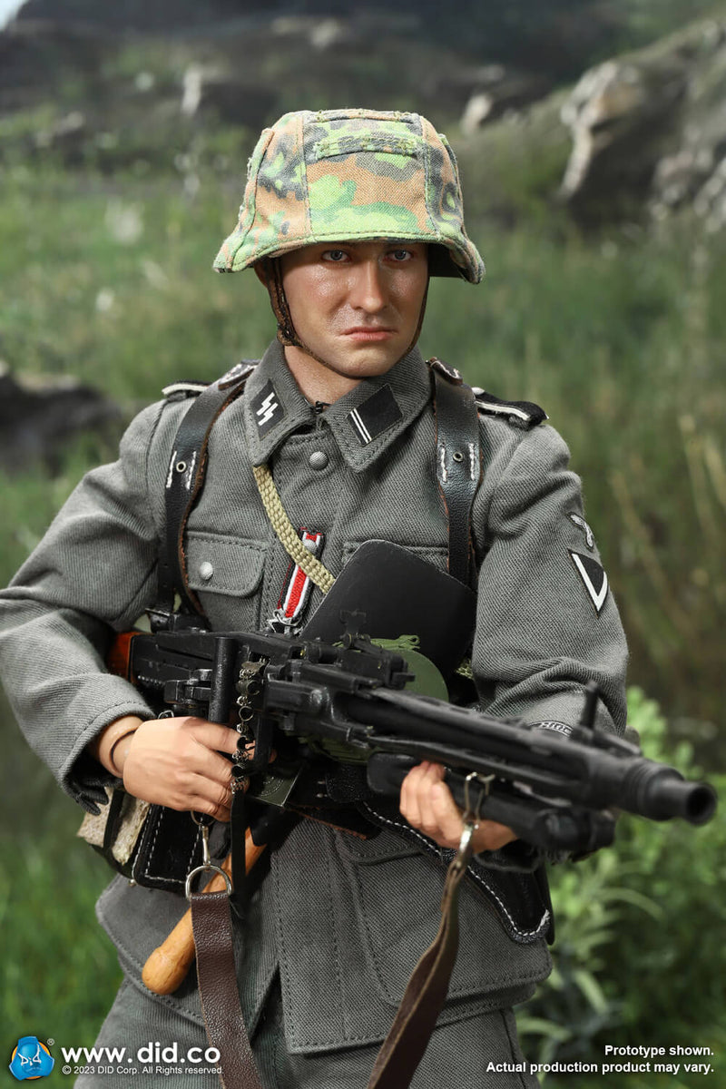 Load image into Gallery viewer, WWII - German 12th SS Panzer Division MG42 Gunner Otto - MINT IN BOX
