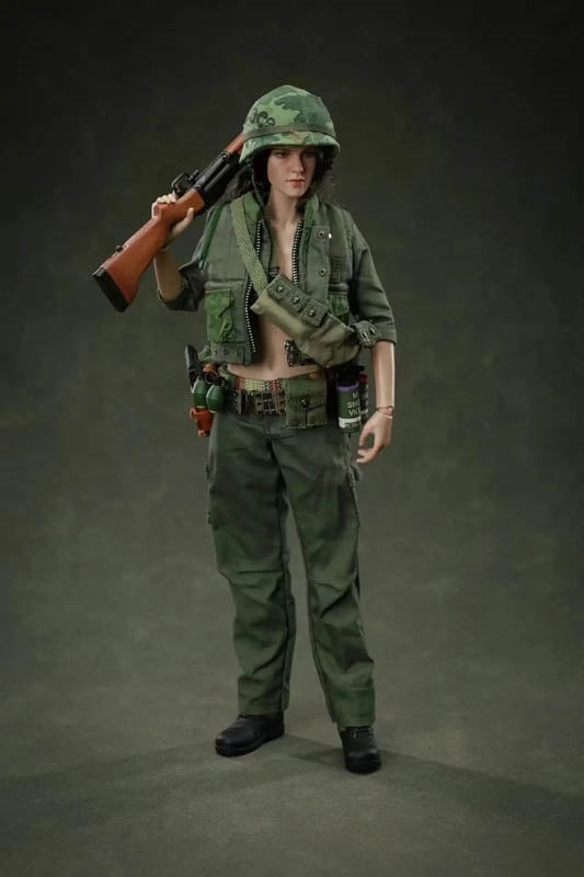 Load image into Gallery viewer, Vietnam Era Female - Canteen &amp; Pouch Set
