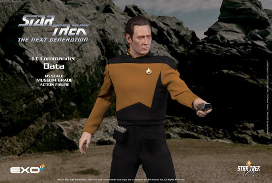 Star Trek TNG - Lieutenant Commander Data - SE - MINT IN BOX