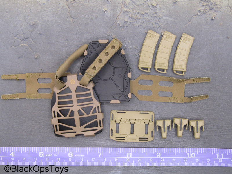 Load image into Gallery viewer, PMC - Tan MOLLE Body Armor w/Mags
