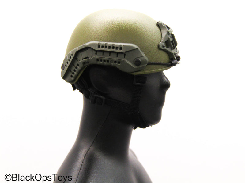 Load image into Gallery viewer, PMC - Green Helmet
