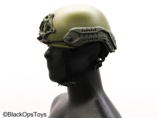 PMC - Green Helmet