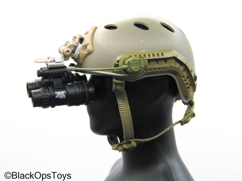 Load image into Gallery viewer, Soldier Story - Tan Helmet w/NVG Set
