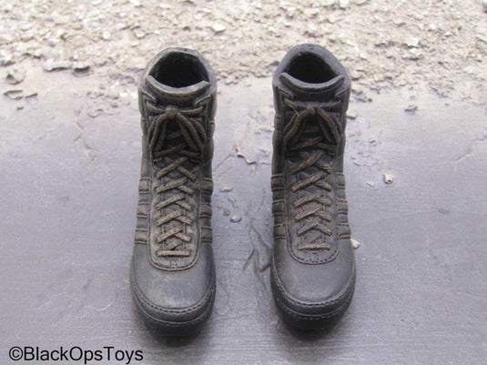 Weathered Black Combat Boots (Peg Type)