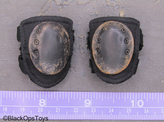 Weathered Black Knee Pads