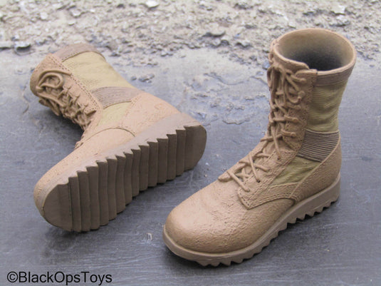 Tan Combat Boots (Peg Type)