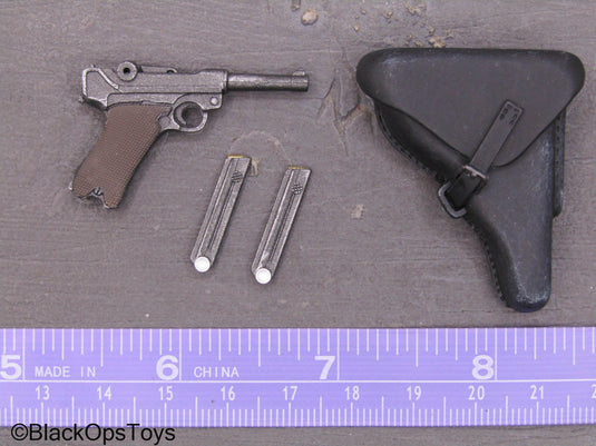 WWII - German Dunkirk Gunner - Luger Pistol w/Holster