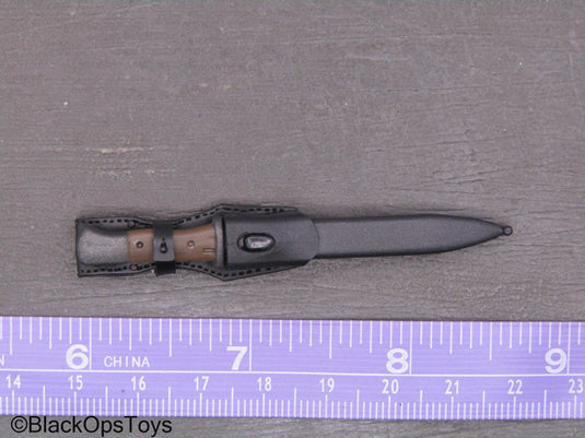 WWII - German Dunkirk Gunner - Bayonet w/Sheath