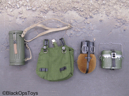 WWII - German Dunkirk Gunner - Pouch & Gear Set