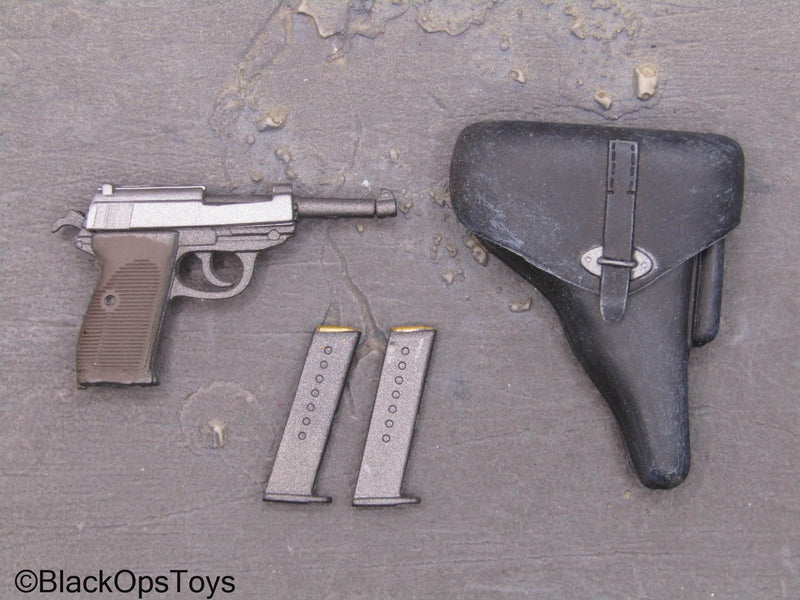 Load image into Gallery viewer, WWII - Gebirgspionier - Walther P38 Pistol w/Holster
