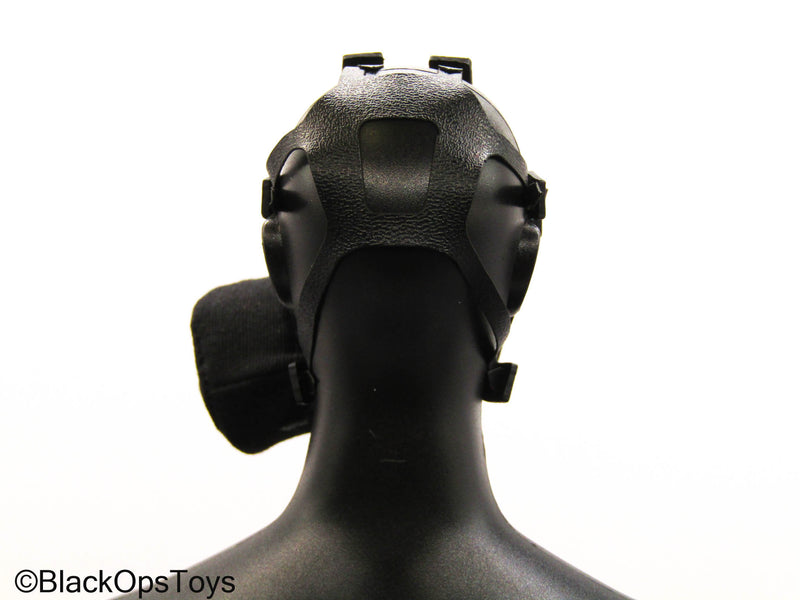 Load image into Gallery viewer, Russian Spetsnaz MVD SOBR - Black Gas Mask w/Pouch
