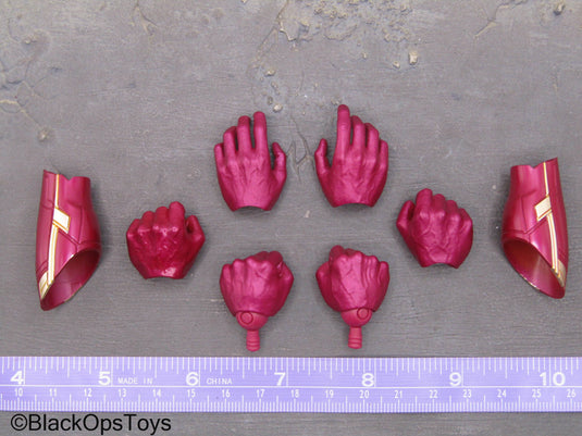 Avengers Age Of Ultron - Vison - Red Gloved Hands w/Gauntlets