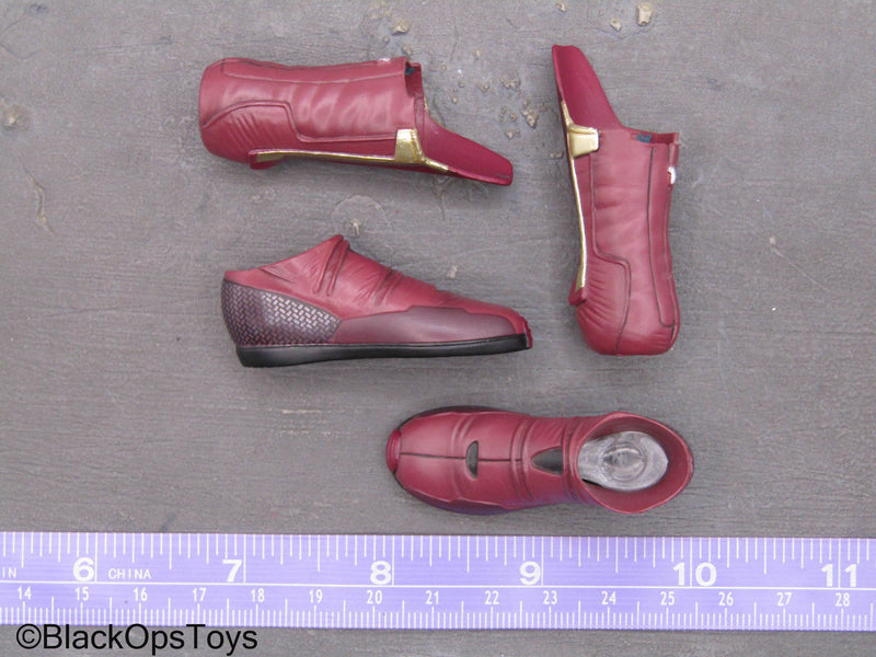 Load image into Gallery viewer, Avengers Age Of Ultron - Vison - Red 2-Part Boots (Peg Type)
