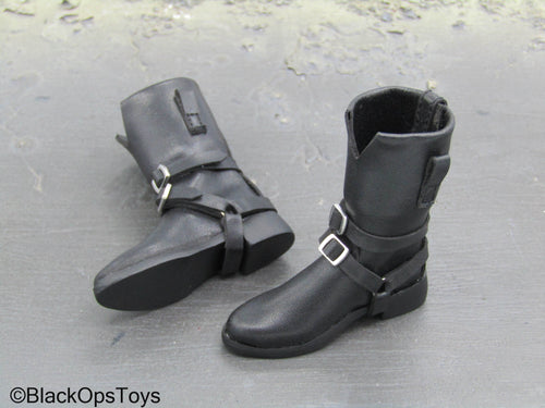 Mad Warrior - Black Boots (Peg Type)