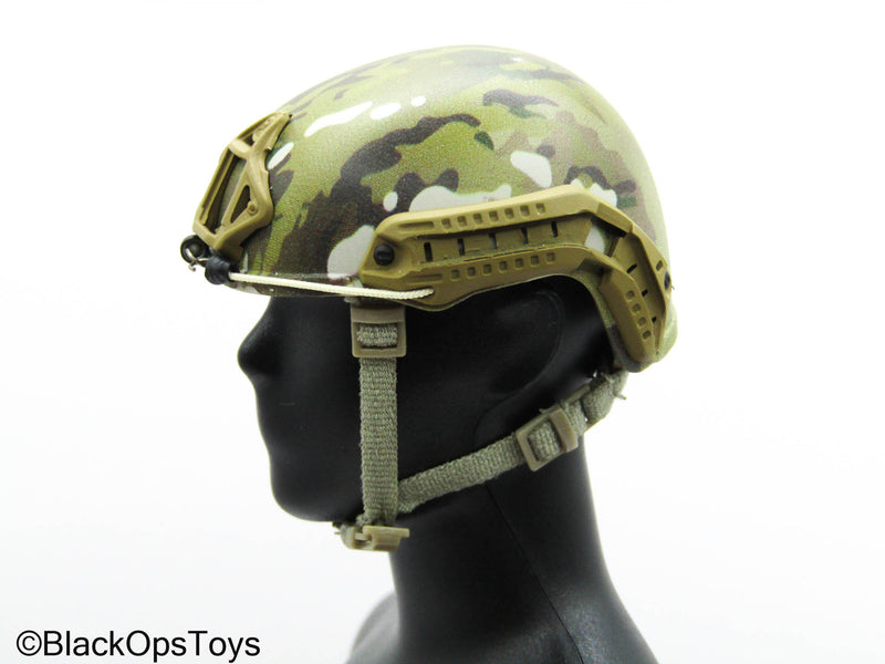 Load image into Gallery viewer, French Commandement - Multicam Camo Helmet
