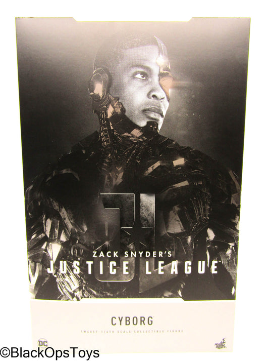 Justice League - Cyborg - MINT IN OPEN BOX