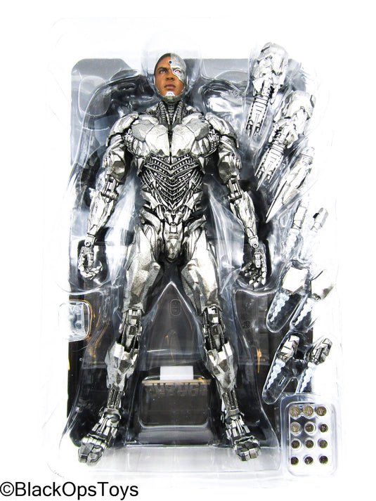 Justice League - Cyborg - MINT IN OPEN BOX