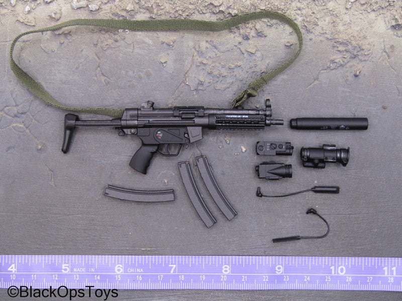 Load image into Gallery viewer, HK SDU Diver Assault Group - MP5 Submachine Gun Set
