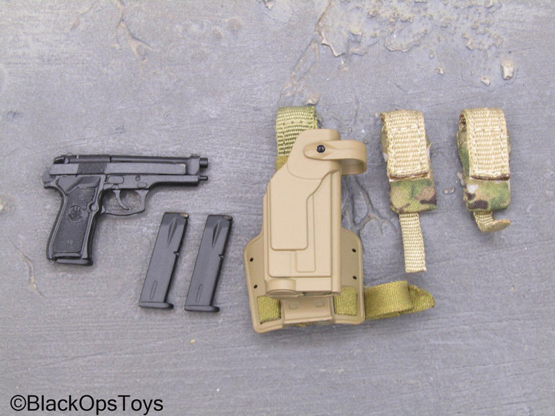 Load image into Gallery viewer, 101st Airborne Div. - M9 Pistol w/Tan Drop Leg Holster
