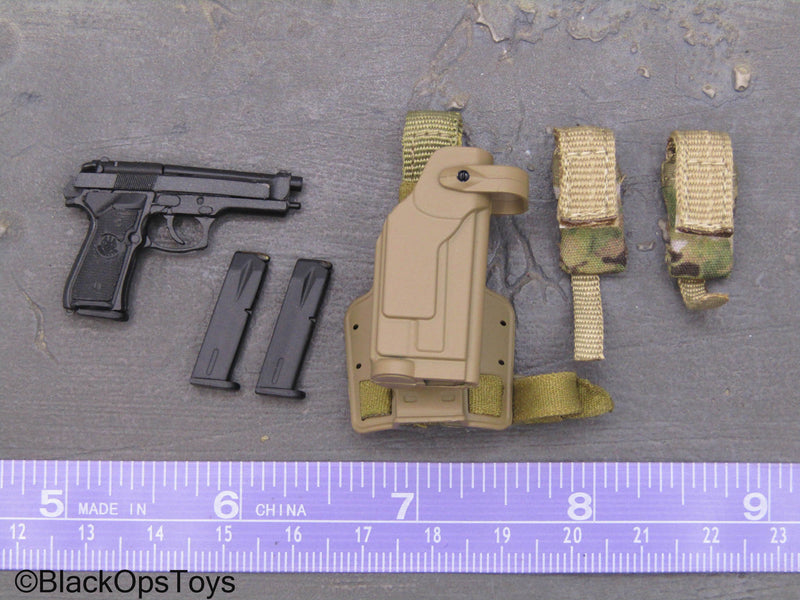 Load image into Gallery viewer, 101st Airborne Div. - M9 Pistol w/Tan Drop Leg Holster
