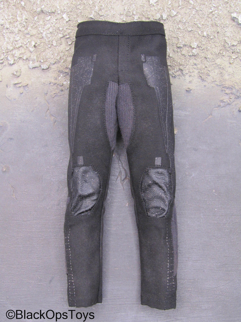 Load image into Gallery viewer, Warriors Of The Future Tyler - Black Leather Like Pants
