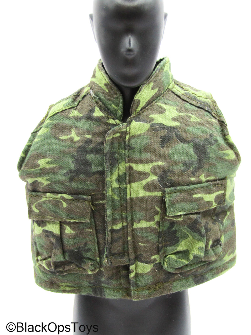 Load image into Gallery viewer, Vietnam - Woodland Camo Combat Vest
