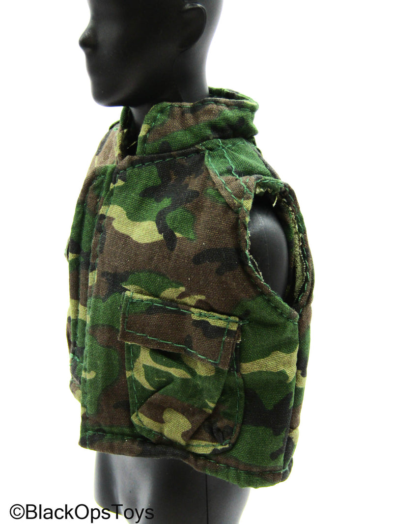 Load image into Gallery viewer, Vietnam - Woodland Camo Combat Vest
