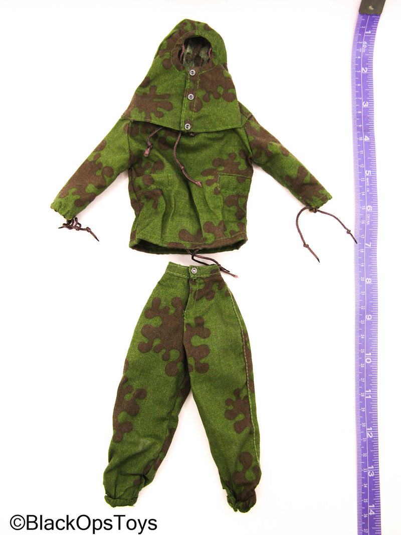 Load image into Gallery viewer, MKK Camo Female Combat Uniform Set
