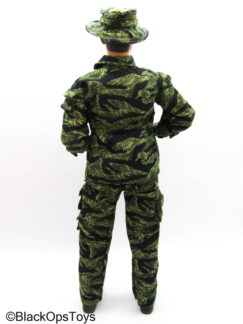 Load image into Gallery viewer, Vietnam - Male Body w/Tiger Stripe Uniform Set &amp; Boots
