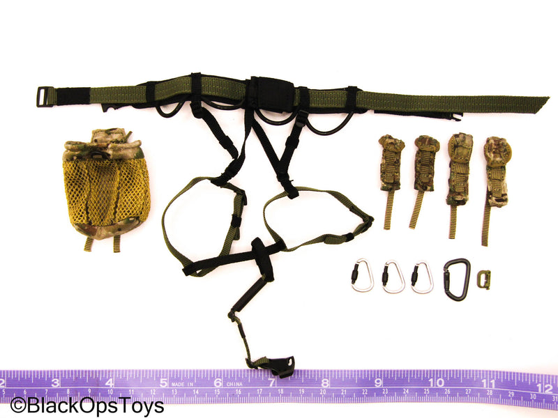 Load image into Gallery viewer, HK SDU Diver Assault Group - Green Harness w/Carabiner Set
