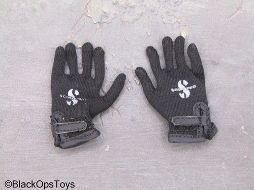 50th Anniv HK SDU - Black Gloves