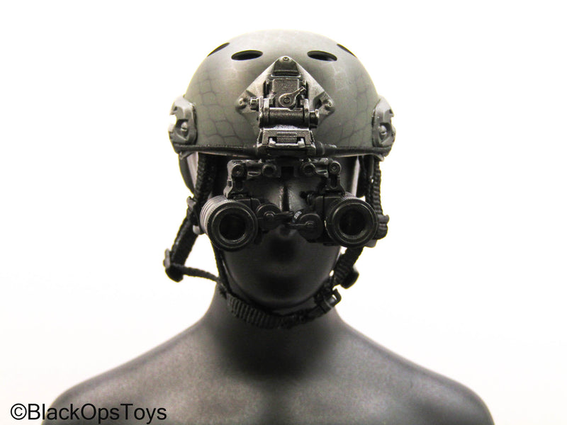 Load image into Gallery viewer, 50th Anniv HK SDU - Black Helmet w/NVG Set
