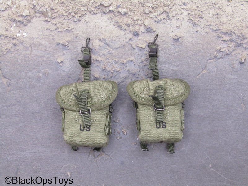 Load image into Gallery viewer, Vietnam MACV-SOG - Green Ammo Pouches (x2)
