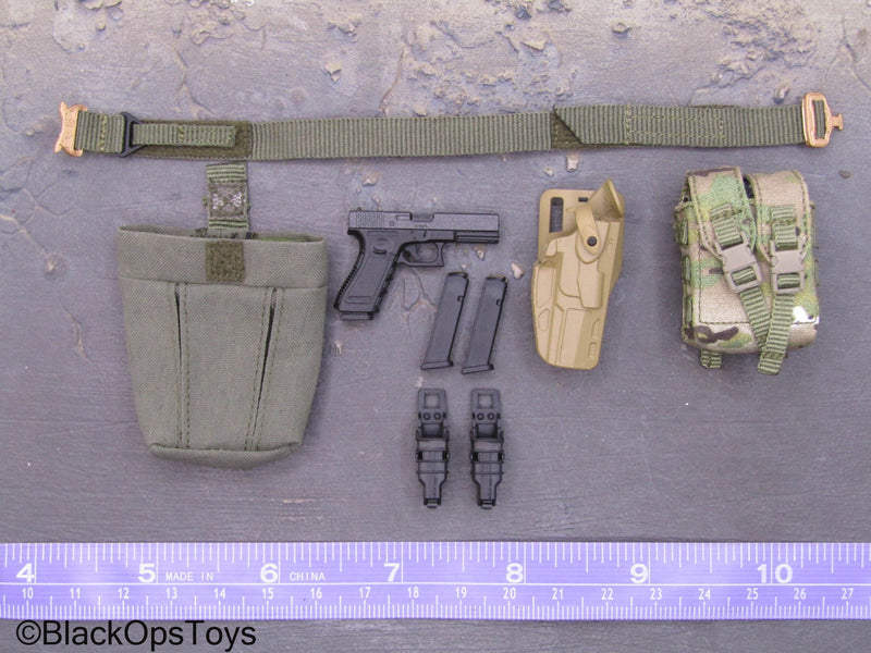 Load image into Gallery viewer, Russian Emergency Rescue Center - Belt Set w/Pistol
