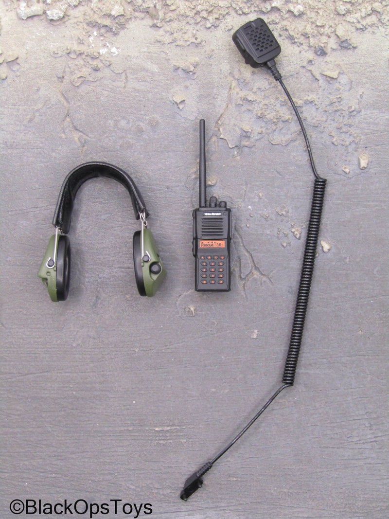 Load image into Gallery viewer, Russian Emergency Rescue Center - Headset w/Radio
