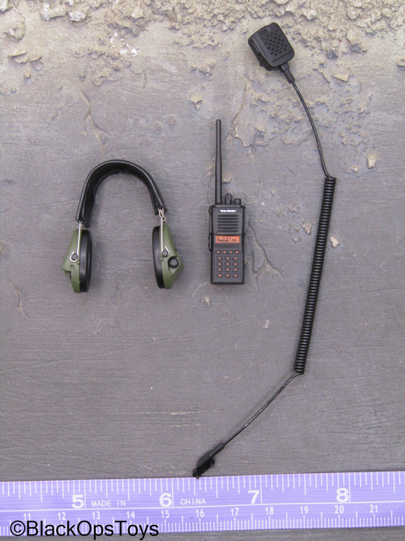 Load image into Gallery viewer, Russian Emergency Rescue Center - Headset w/Radio
