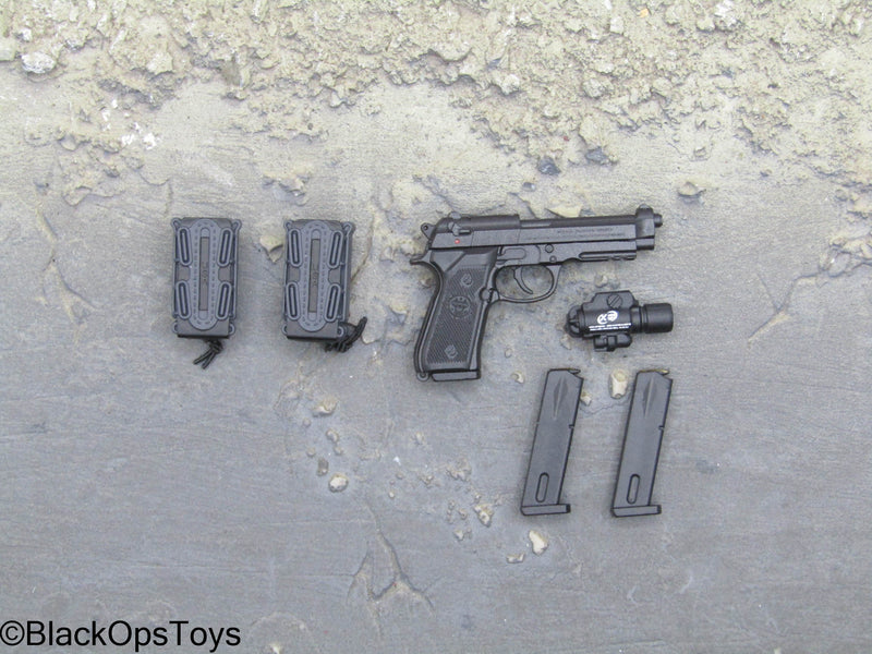 Load image into Gallery viewer, PMC Weapon Set F Ver. A - Black M9 Pistol Set
