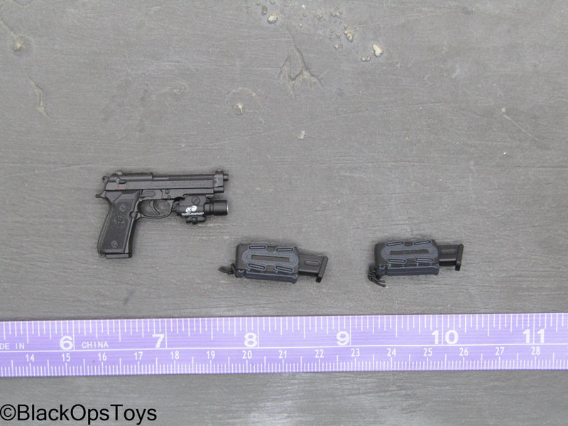 Load image into Gallery viewer, PMC Weapon Set F Ver. A - Black M9 Pistol Set
