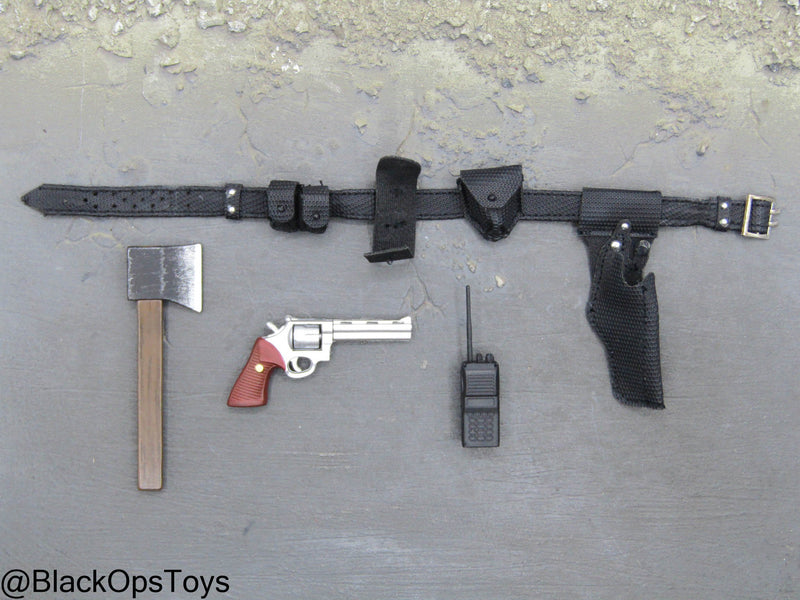 Load image into Gallery viewer, Zombie Killer - Black Belt w/Revolver &amp; Metal Hatchet Set
