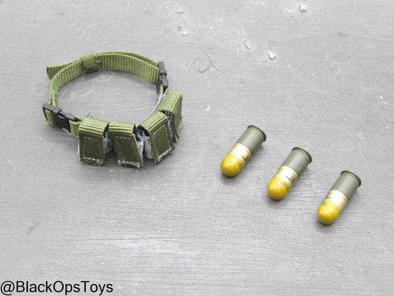 Load image into Gallery viewer, The Division 2 - Heather Ward - 40mm Grenades w/Bandolier
