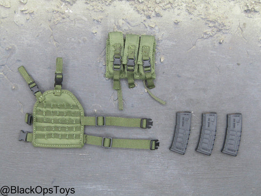 The Division 2 - Heather Ward - Drop Leg MOLLE Panel w/Triple Mag Pouch