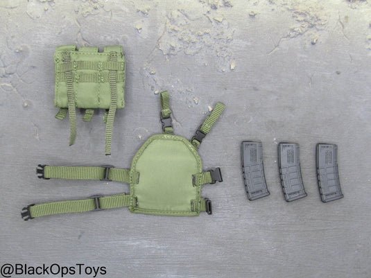 The Division 2 - Heather Ward - Drop Leg MOLLE Panel w/Triple Mag Pouch