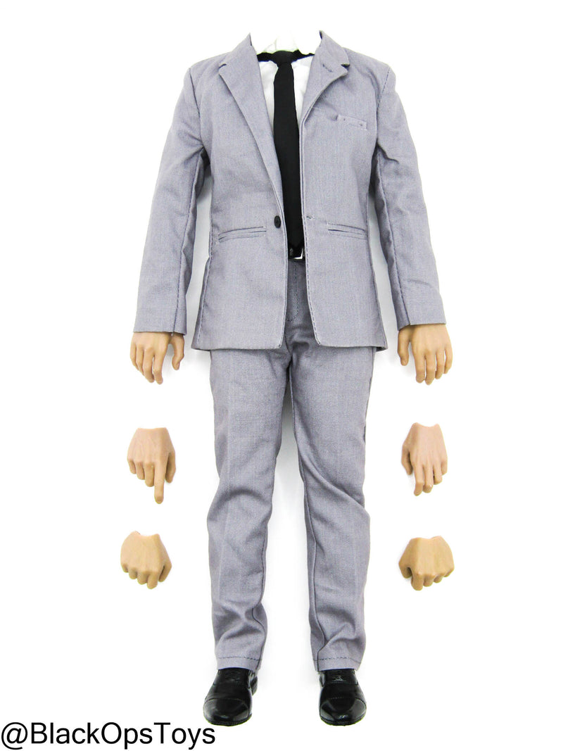 Load image into Gallery viewer, Killer Vincent - Male Grey Suited Body w/Stand &amp; Hand Set (x6)
