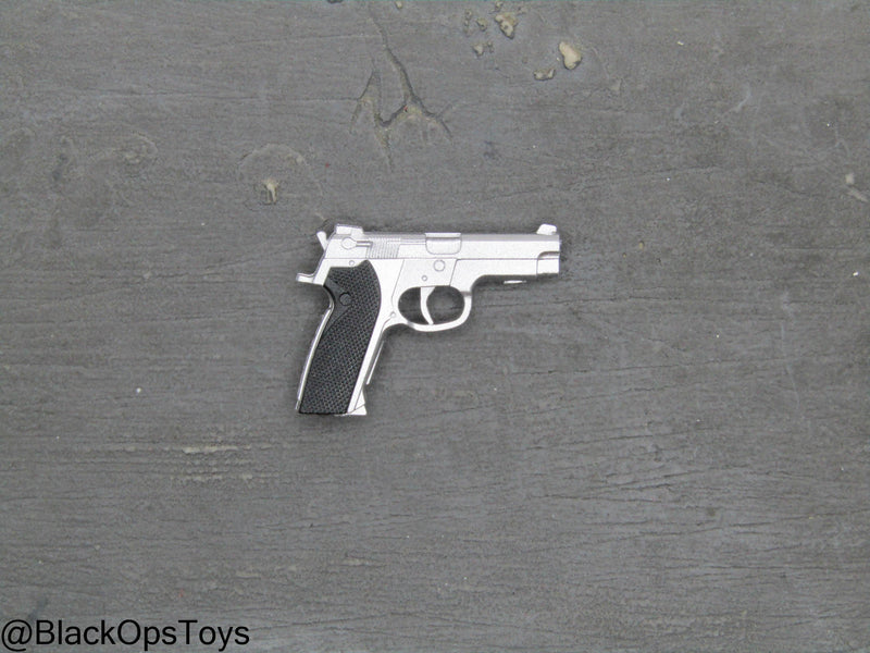 Load image into Gallery viewer, Killer Vincent - Smith &amp; Wesson 5906 Pistol
