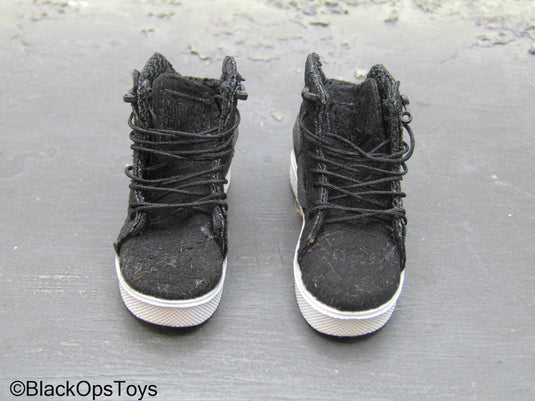 Black Sk8 Shoes (Foot Type)