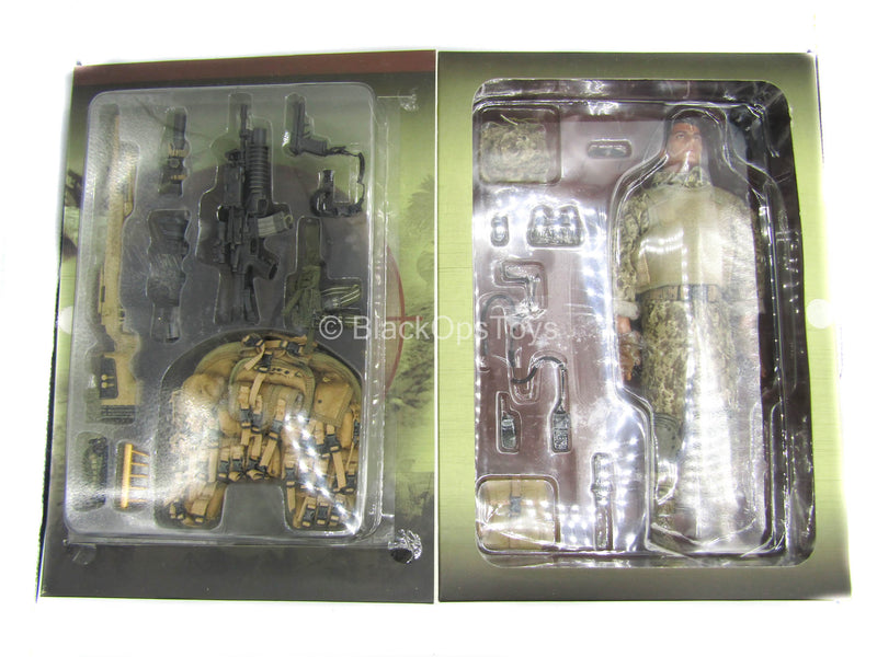 Load image into Gallery viewer, USMC Sniper OIF MCCUU Desert BDU Ver. LIMITED EDITION - MINT IN BOX
